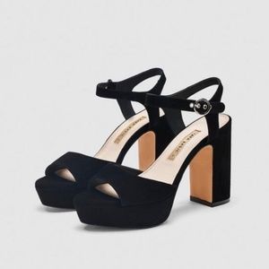 Nwt zara black chunky heal heels